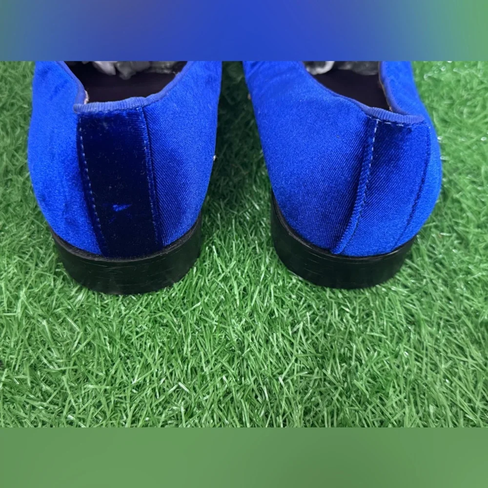 Blue Velvet Men's Loafers Size‎ 9.5